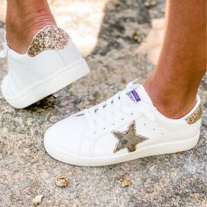 Vintage Havana White and Gold Sneakers